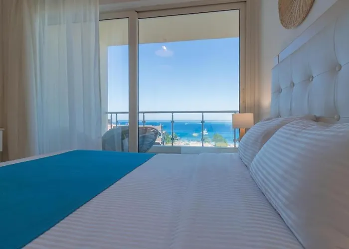 Rixos Magawish Honeymoons Gurdaka