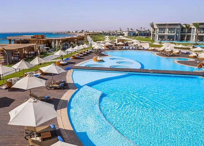 Rixos Magawish Honeymoons Gurdaka